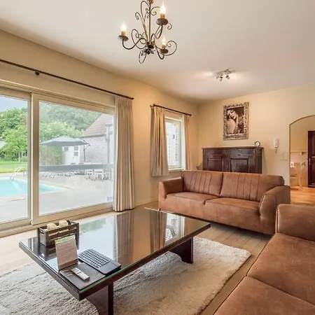 Villa With Heated Swimming Pool, Sauna And Garden *
